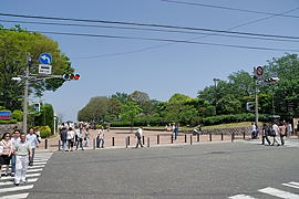 港の見える丘公園入り口